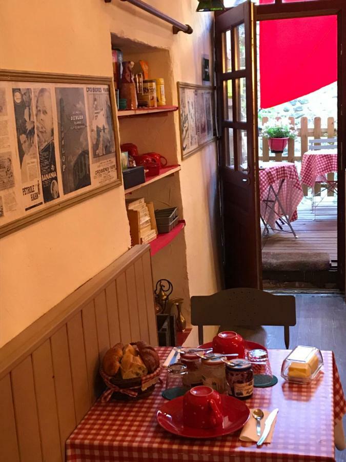 Une Coquille Sous L'Oreiller Le Puy-en-Velay Екстериор снимка