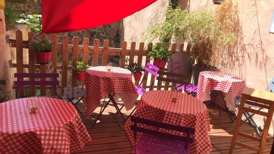Une Coquille Sous L'Oreiller Le Puy-en-Velay Екстериор снимка